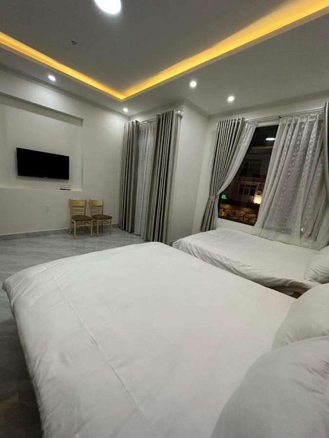 Les Amis Hotel Da Lat Exterior photo